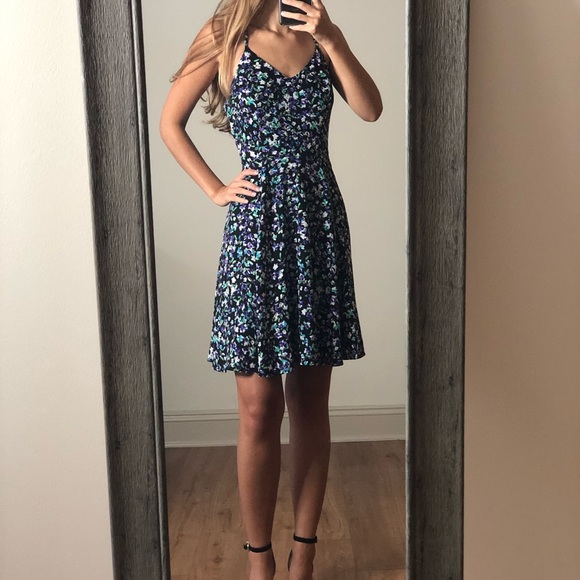 Express Dresses & Skirts - Express floral dress